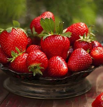 Strawberry untuk ibu hamil